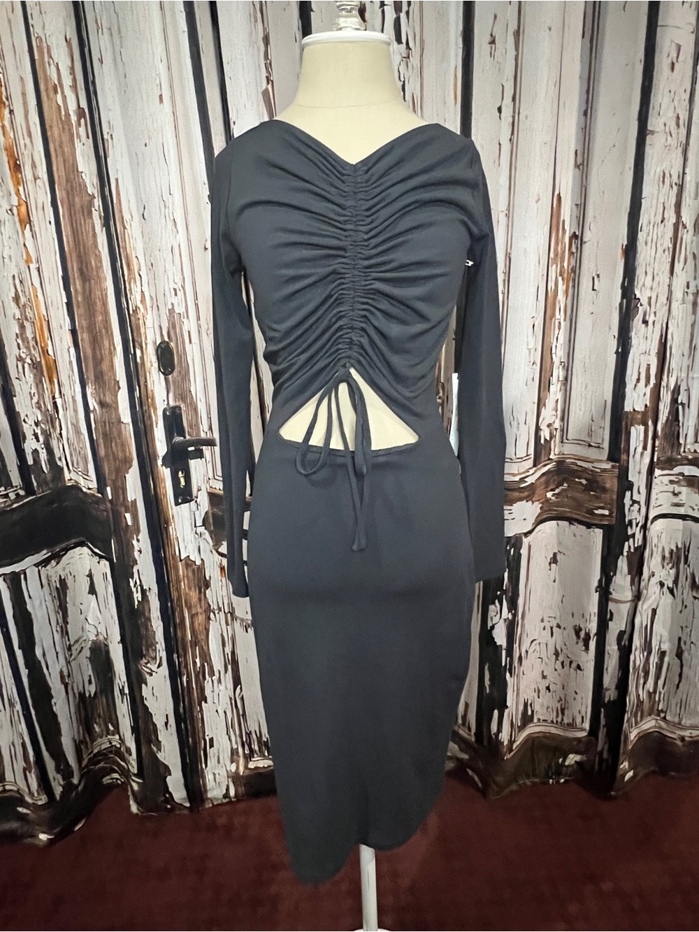 Susana Monaco Black Ruched Tie-Back Midi Dress